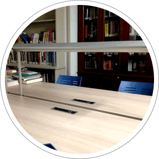 Salas de estudio y trabajo y bibliotecas en el Colegio Mayor Arosa