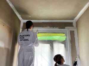Participantes en el proyecto de voluntariado Painting for Others
