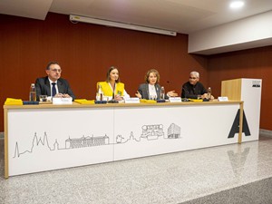 Acto de clausura en el Colegio Mayor Arosa
