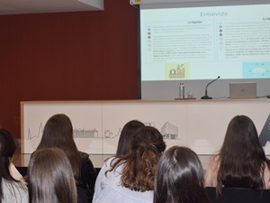 Sesión Culturearte con Marina Blanco en el Colegio Mayor Arosa