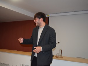 Sesión Culturearte con Iván Baliña en el Colegio Mayor Arosa