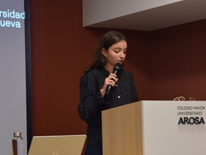 Sesión Culturearte con Elda Millán en el Colegio Mayor Arosa